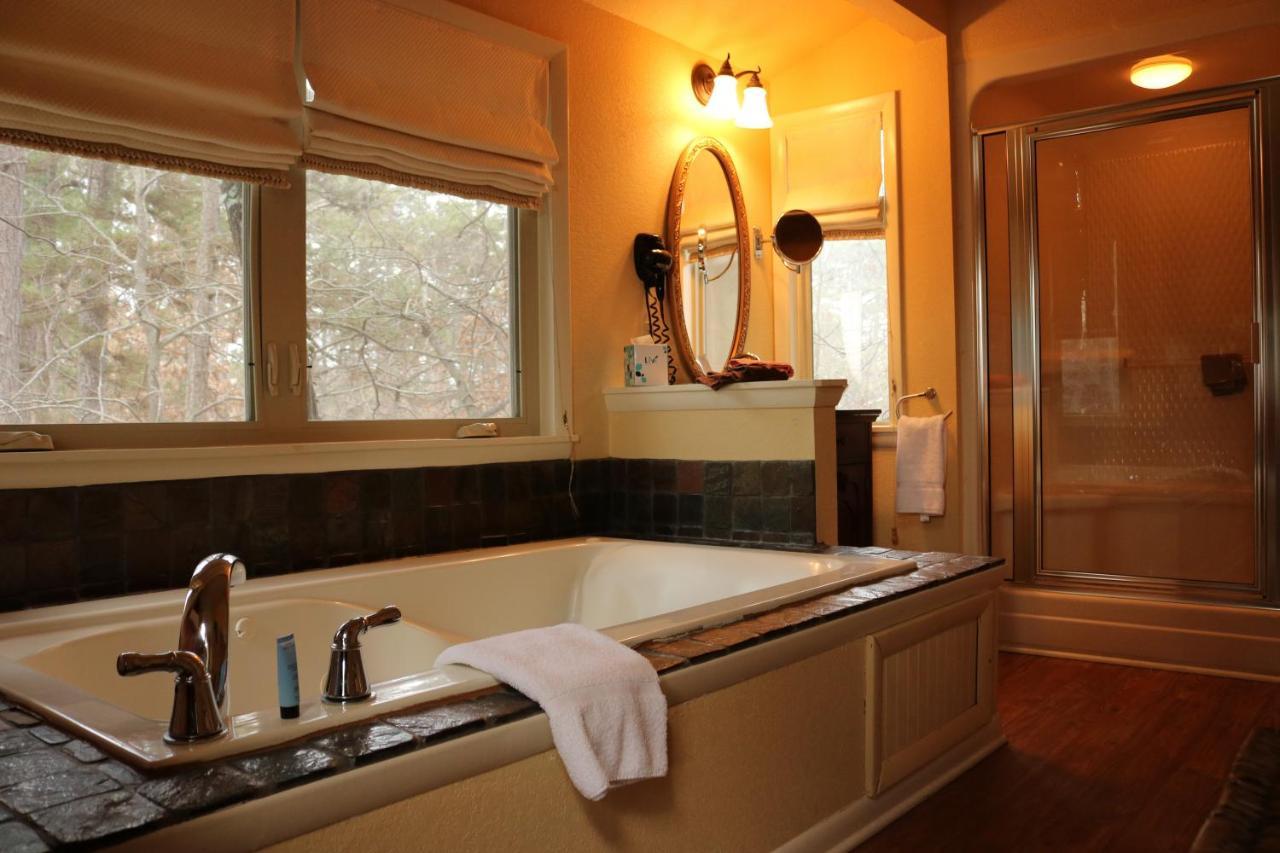 The Grand Treehouse Resort 유레카 스프링스 외부 사진